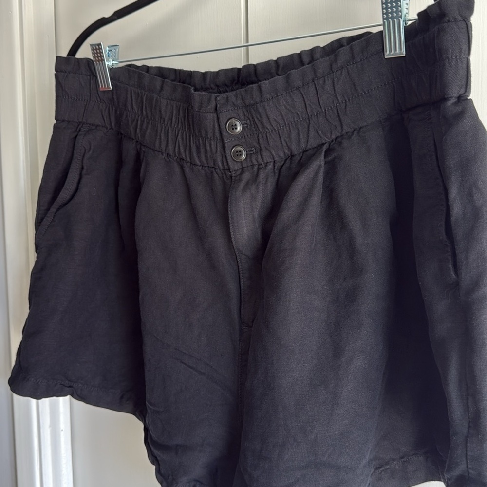 Madewell Black linen elastic waist shorts - Picture 4 of 7